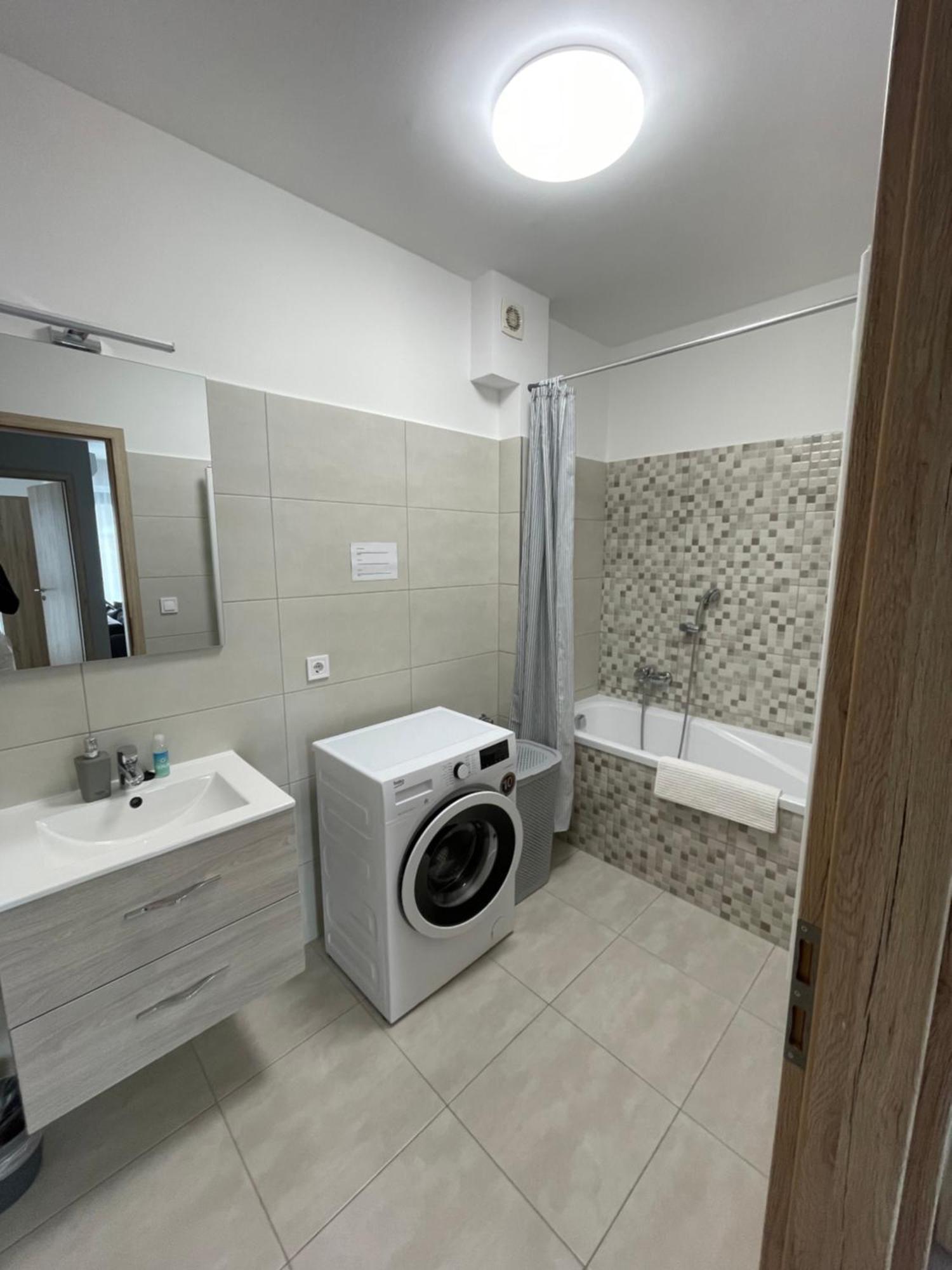 Paskom Apartmanház Nyergesujfalu Esterno foto